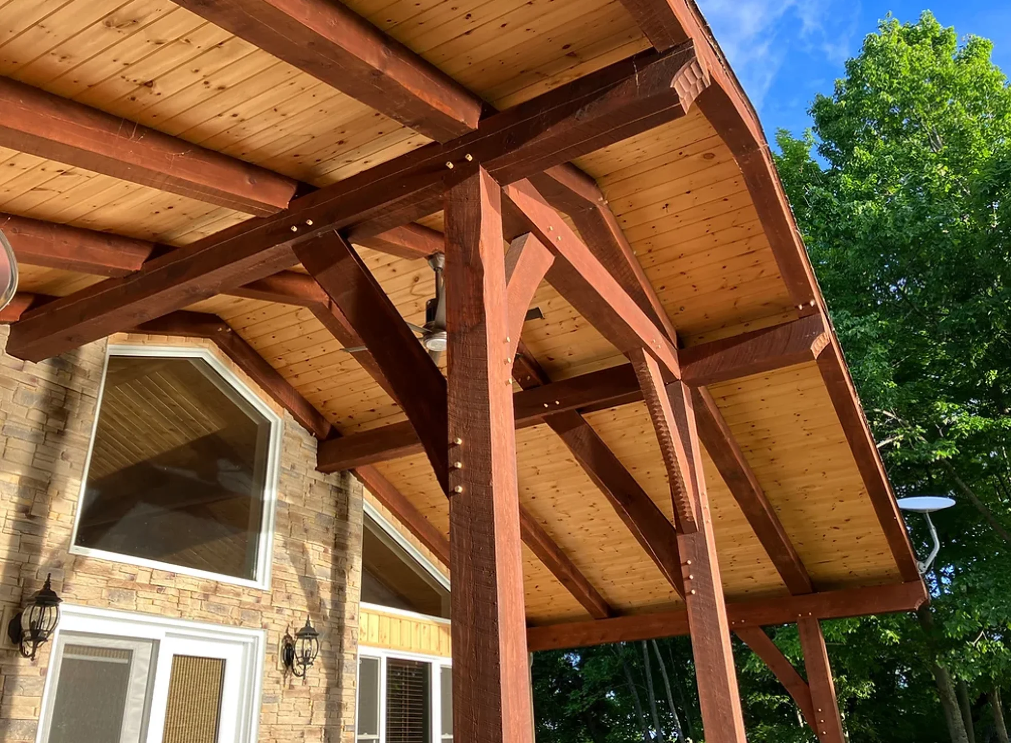 kagawong-lake-side-porch-big (1)